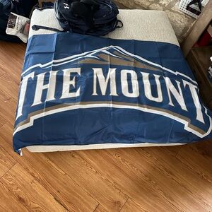The Mount Blue Flag Mount St Mary’s University